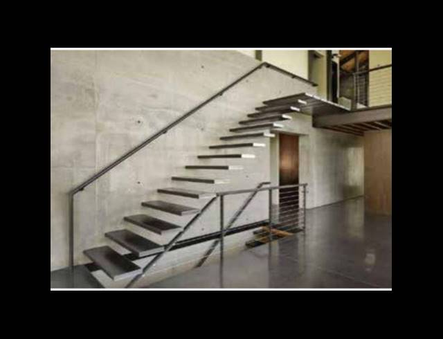 484M² FACTORY TO LET IN SALT RIVER